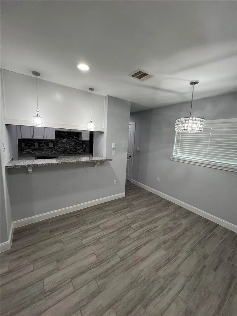 6501 Osprey Drive #A+B Houston, TX 77048