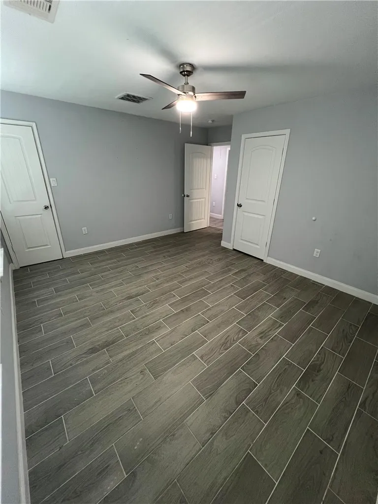 6501 Osprey Drive #A+B Houston, TX 77048