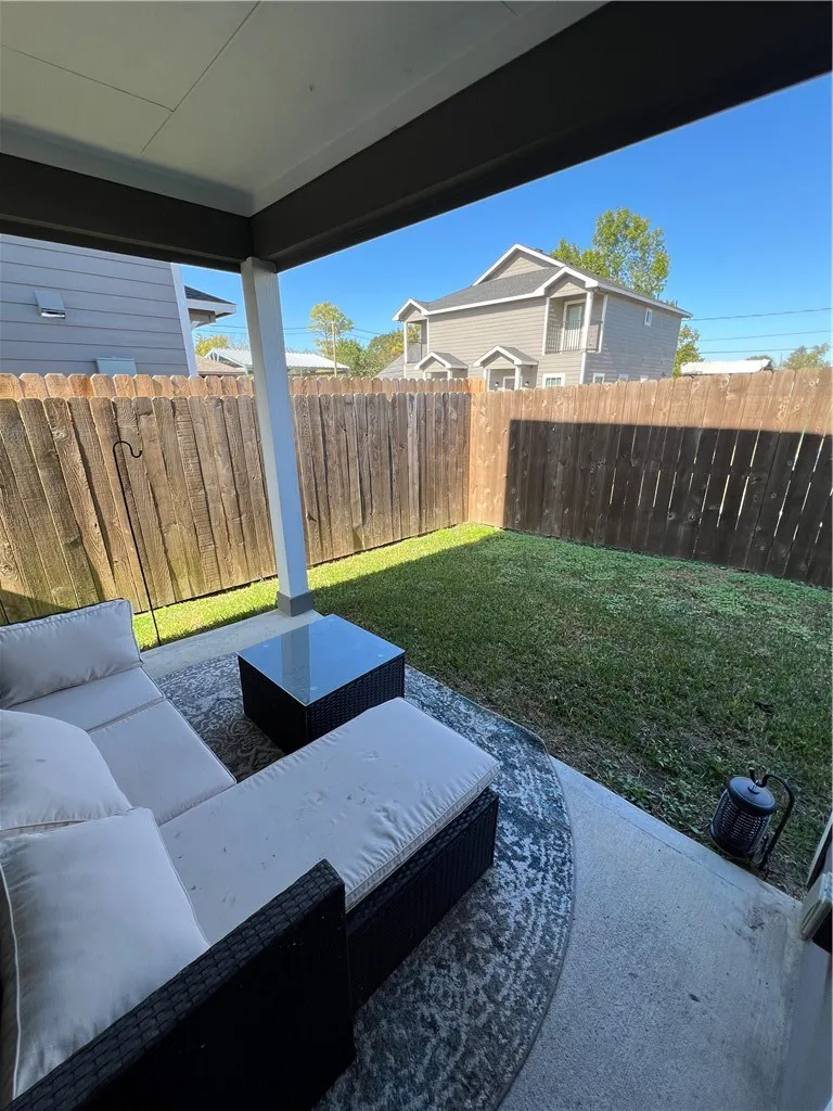 6501 Osprey Drive #A+B Houston, TX 77048