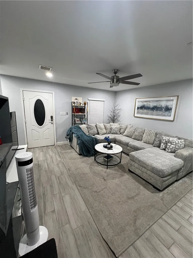 6501 Osprey Drive #A+B Houston, TX 77048