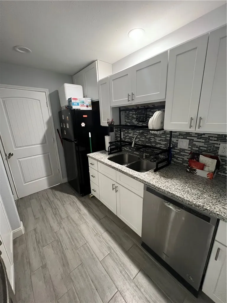 6501 Osprey Drive #A+B Houston, TX 77048