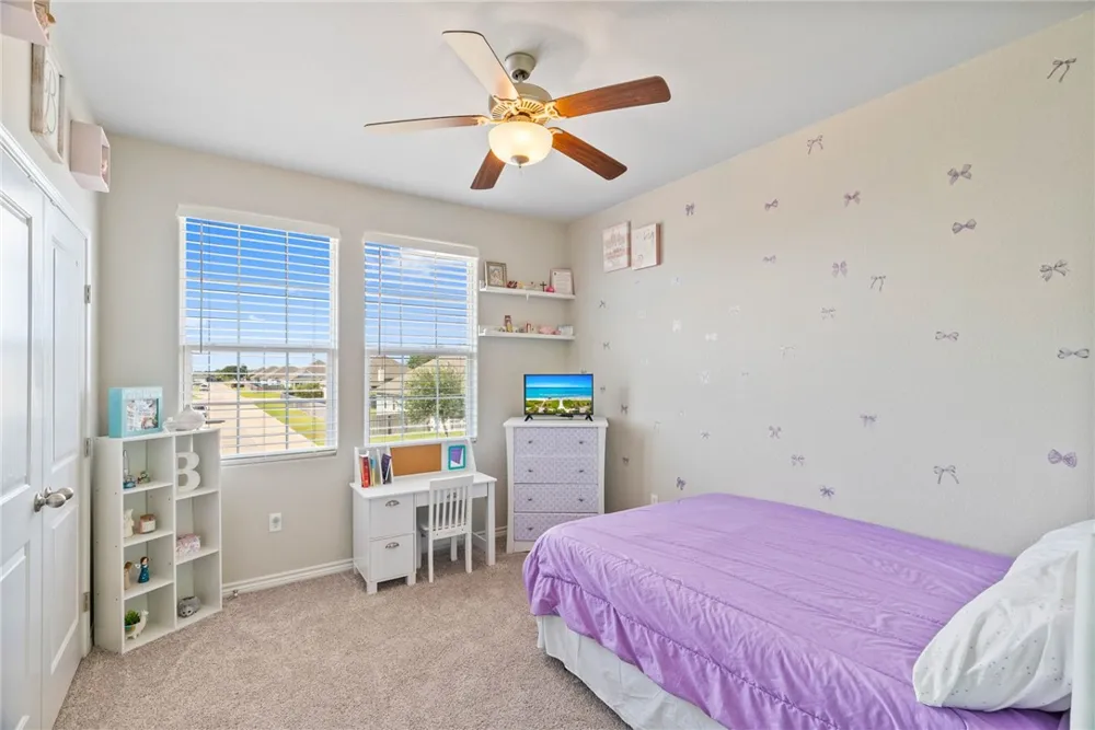 109 Shadow Moss Lane Rockport, TX 78382