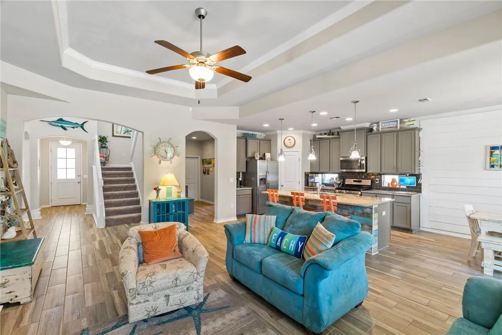 109 Shadow Moss Lane Rockport, TX 78382