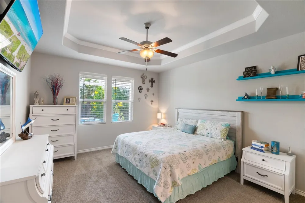 109 Shadow Moss Lane Rockport, TX 78382