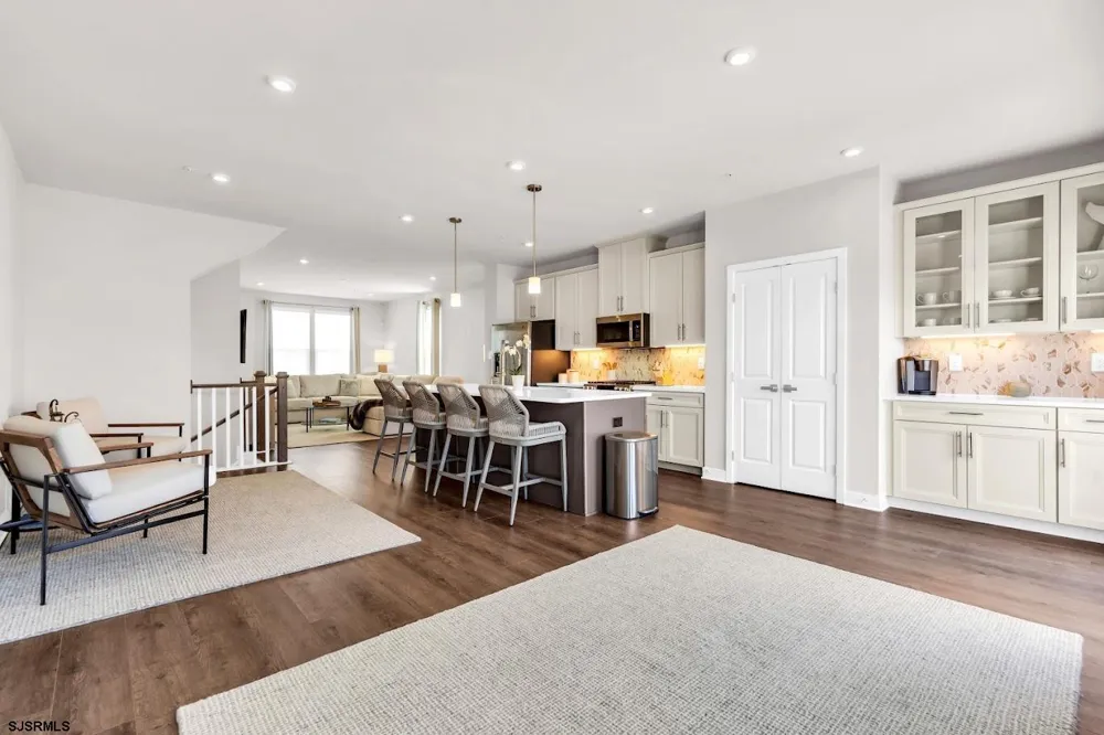 2605 Christina Ln Somers Point, NJ 08244