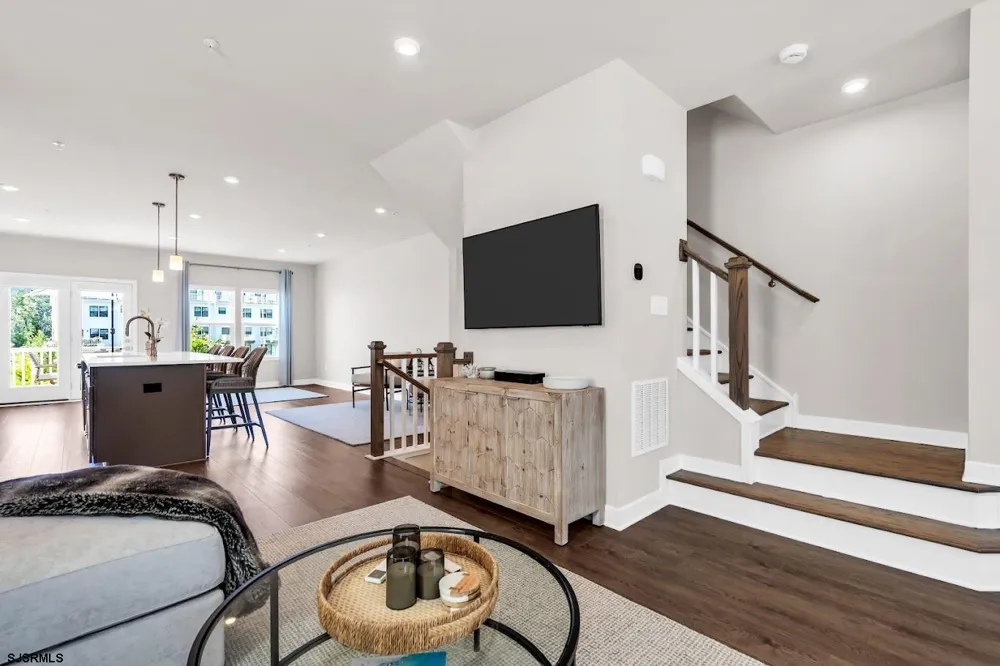 2605 Christina Ln Somers Point, NJ 08244