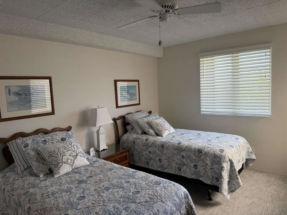 66 E 20th St. Unit 203 Avalon, NJ 08202