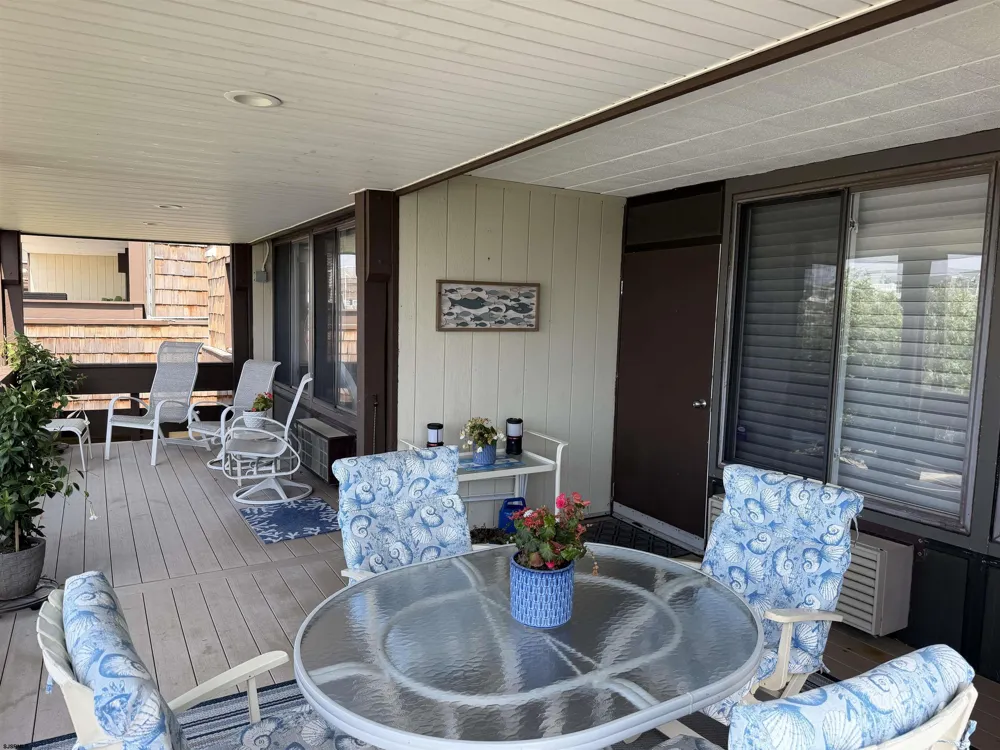 66 E 20th St. Unit 203 Avalon, NJ 08202