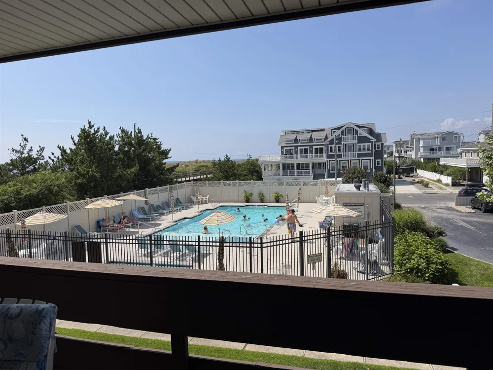 66 E 20th St. Unit 203 Avalon, NJ 08202