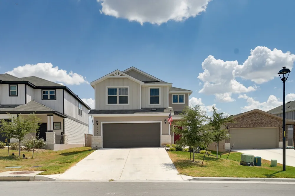 1109 Paradise Canyon Cove Jarrell, TX 76537