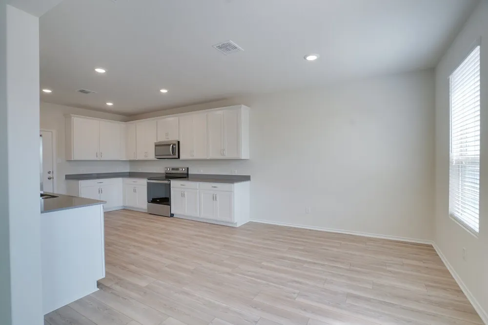 1109 Paradise Canyon Cove Jarrell, TX 76537