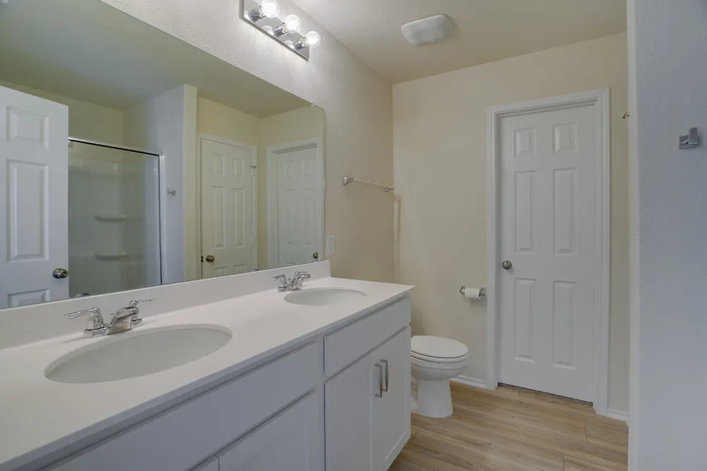 1109 Paradise Canyon Cove Jarrell, TX 76537