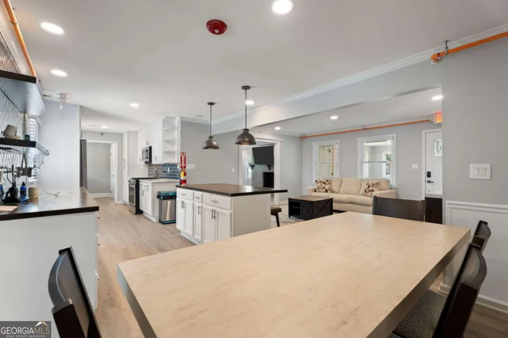 6684 Birch RD Winston, GA 30187