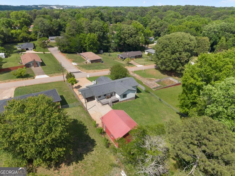 6684 Birch RD Winston, GA 30187