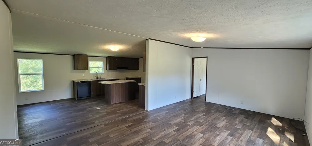 136 Bud Freeman RD Royston, GA 30662