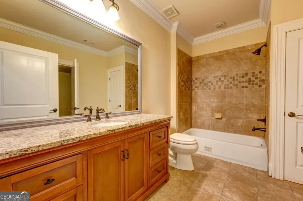 1049 Highland Villag Mableton, GA 30126