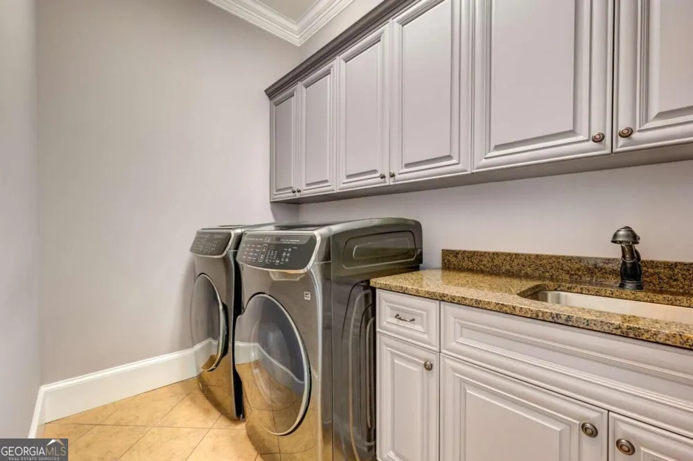 1049 Highland Villag Mableton, GA 30126