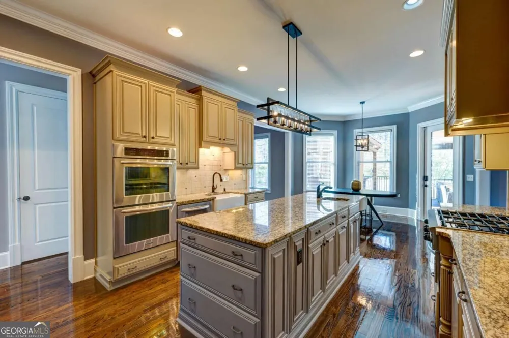 1049 Highland Villag Mableton, GA 30126