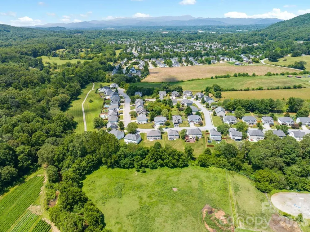 273 Wildbriar Road Fletcher, NC 28732