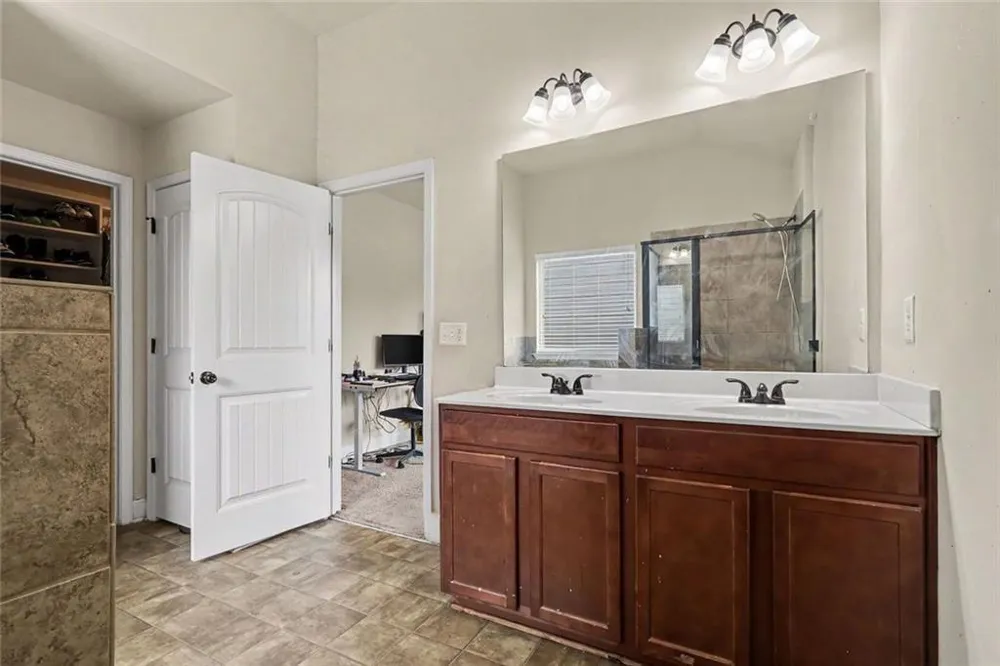 4159 Elm Trace Drive Loganville, GA 30052
