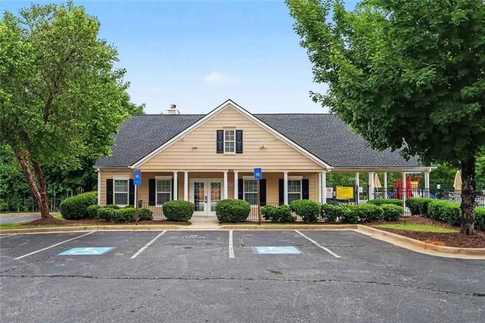 4159 Elm Trace Drive Loganville, GA 30052