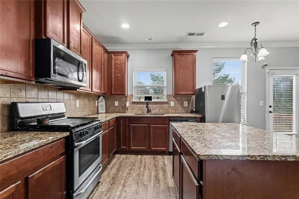 4159 Elm Trace Drive Loganville, GA 30052