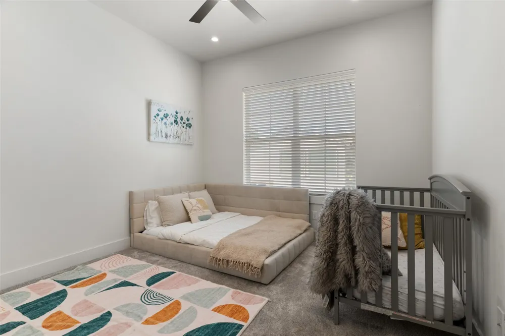 2513 Winnetka Avenue Dallas, TX 75212
