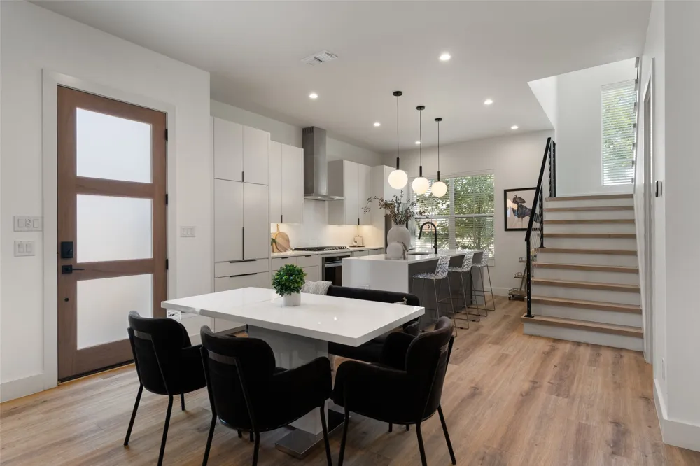 2513 Winnetka Avenue Dallas, TX 75212