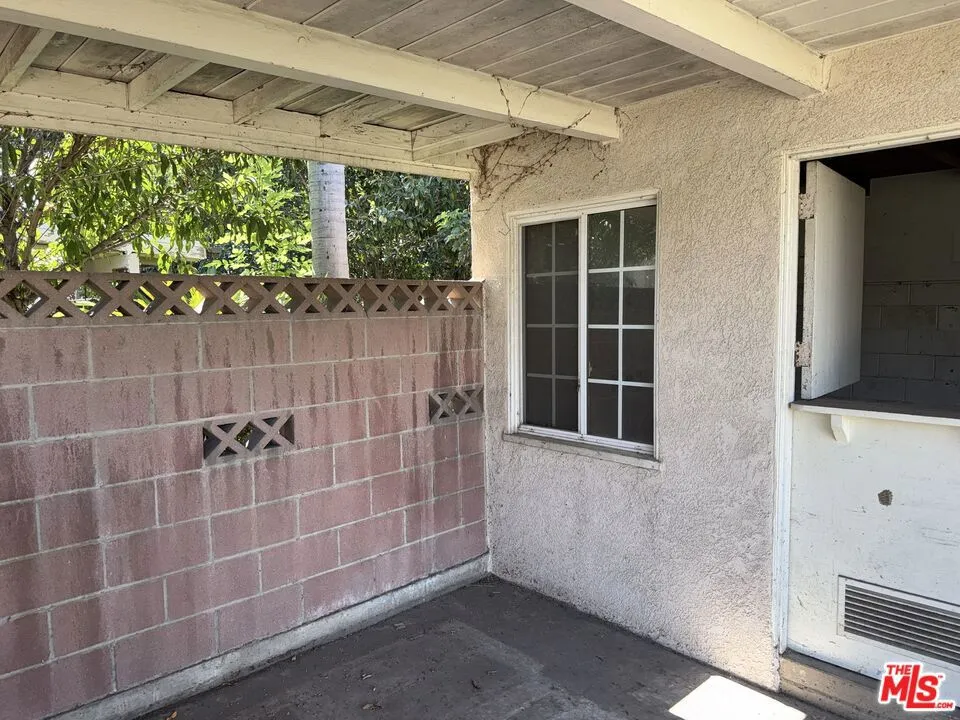 11308 Maxine Street Santa Fe Springs, CA 90670