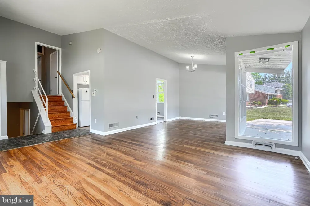6901 CHIPPEWA DRIVE Baltimore, MD 21209