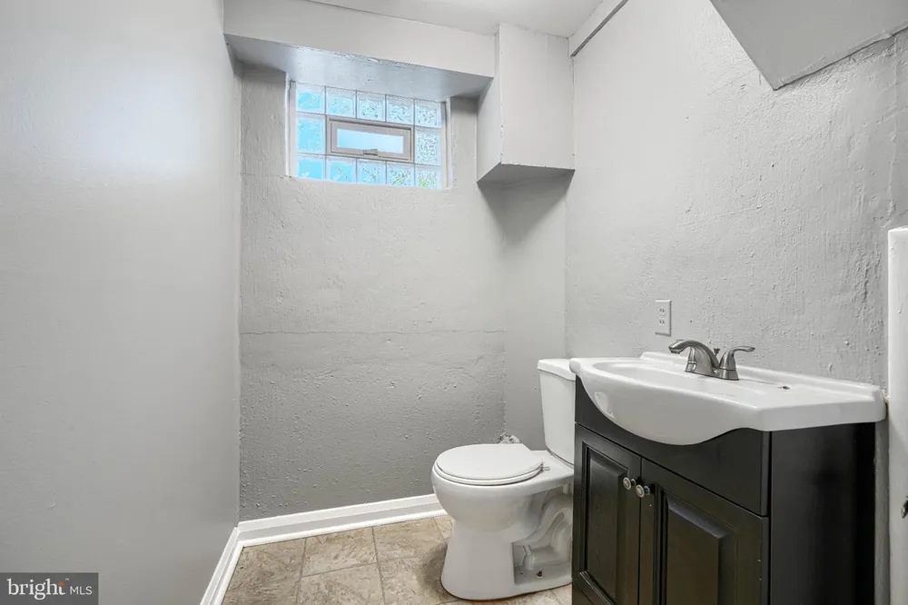 6901 CHIPPEWA DRIVE Baltimore, MD 21209