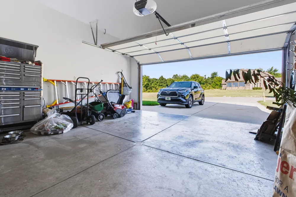 707 Tulip Drive Three Oaks, MI 49128