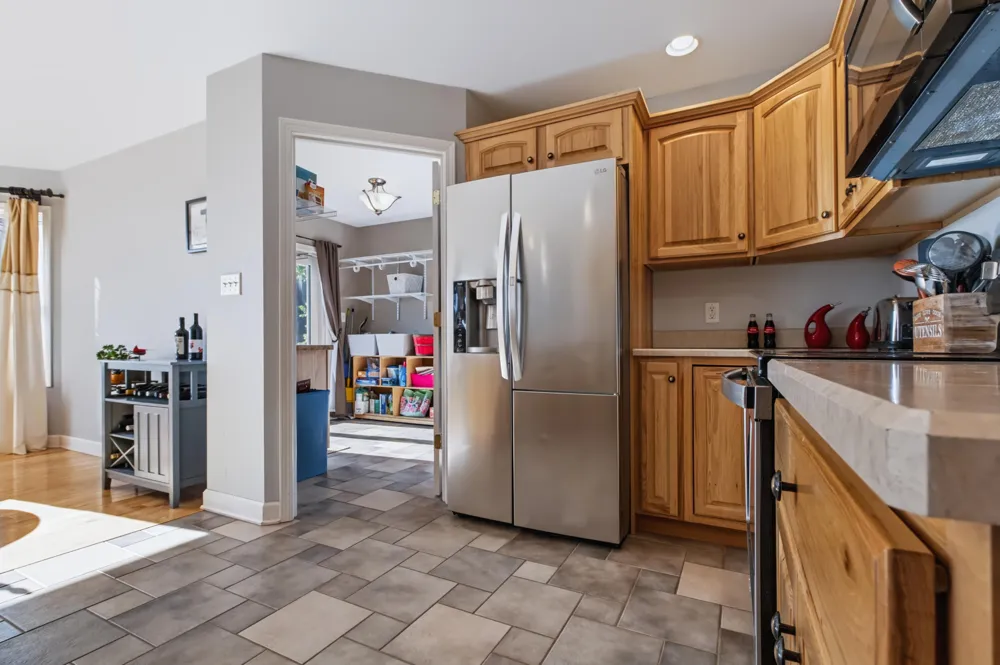 707 Tulip Drive Three Oaks, MI 49128
