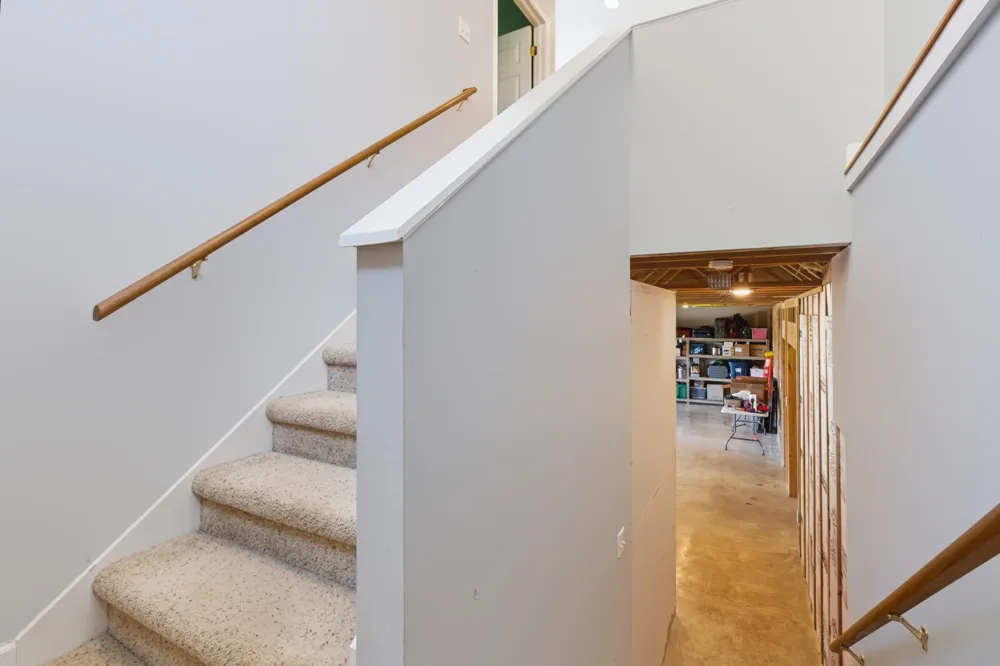 707 Tulip Drive Three Oaks, MI 49128
