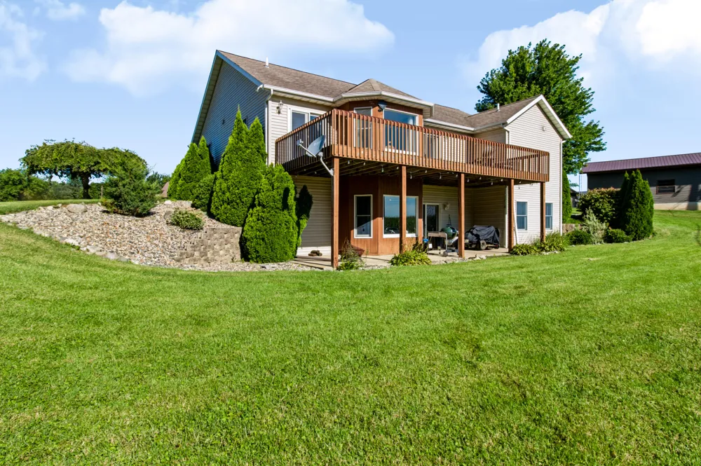 707 Tulip Drive Three Oaks, MI 49128