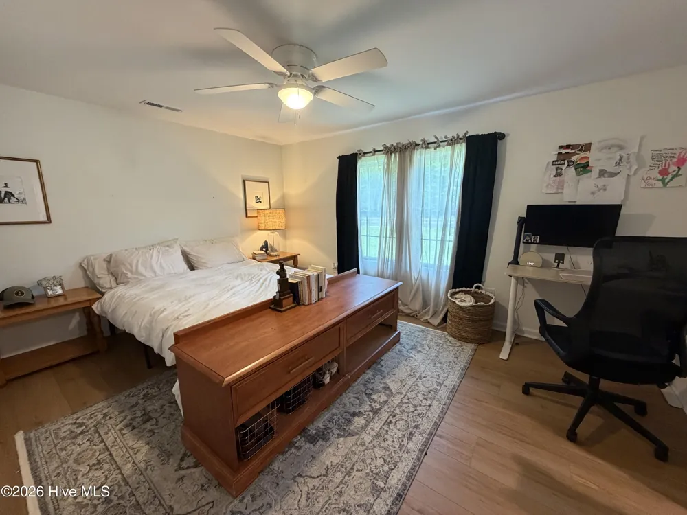 9626 Nc Highway 50 Maple Hill, NC 28454