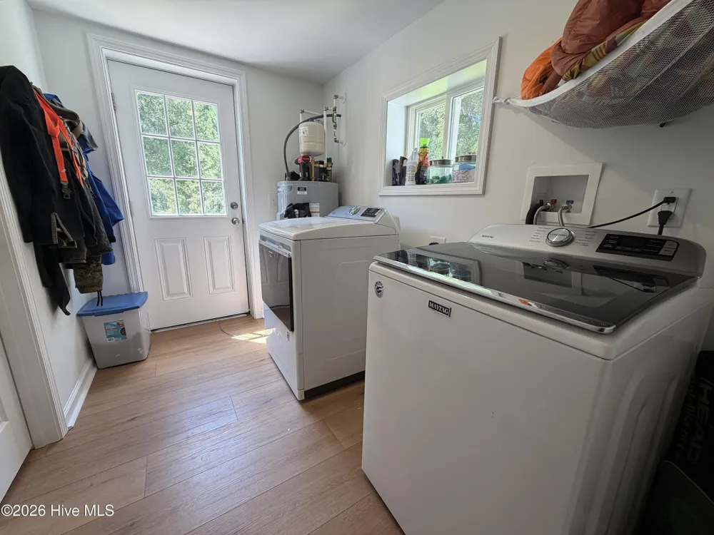 9626 Nc Highway 50 Maple Hill, NC 28454