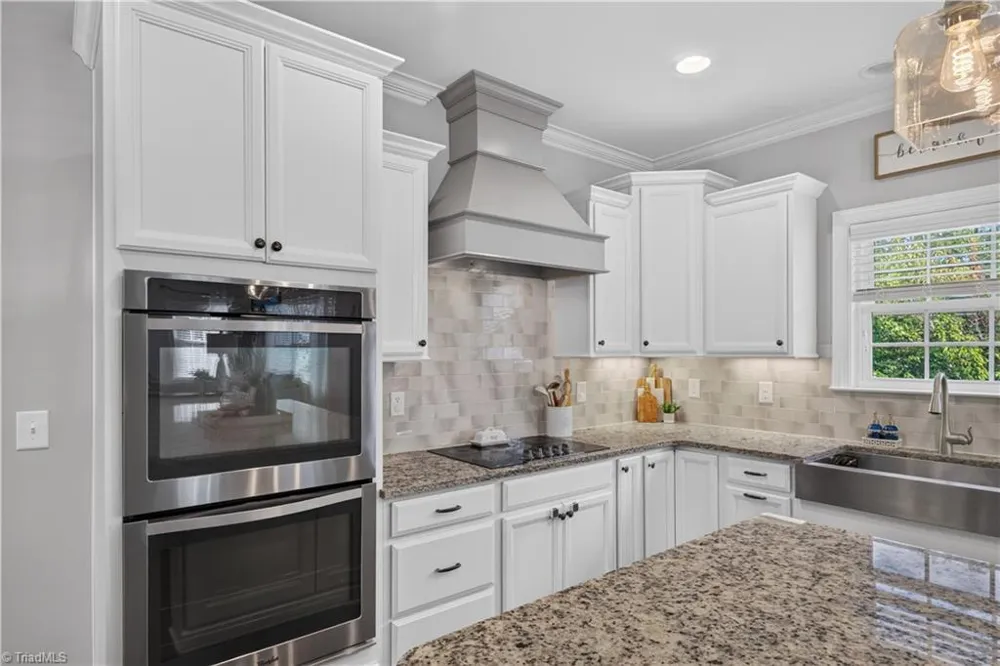 1110 Old Stone Lane Kernersville, NC 27284