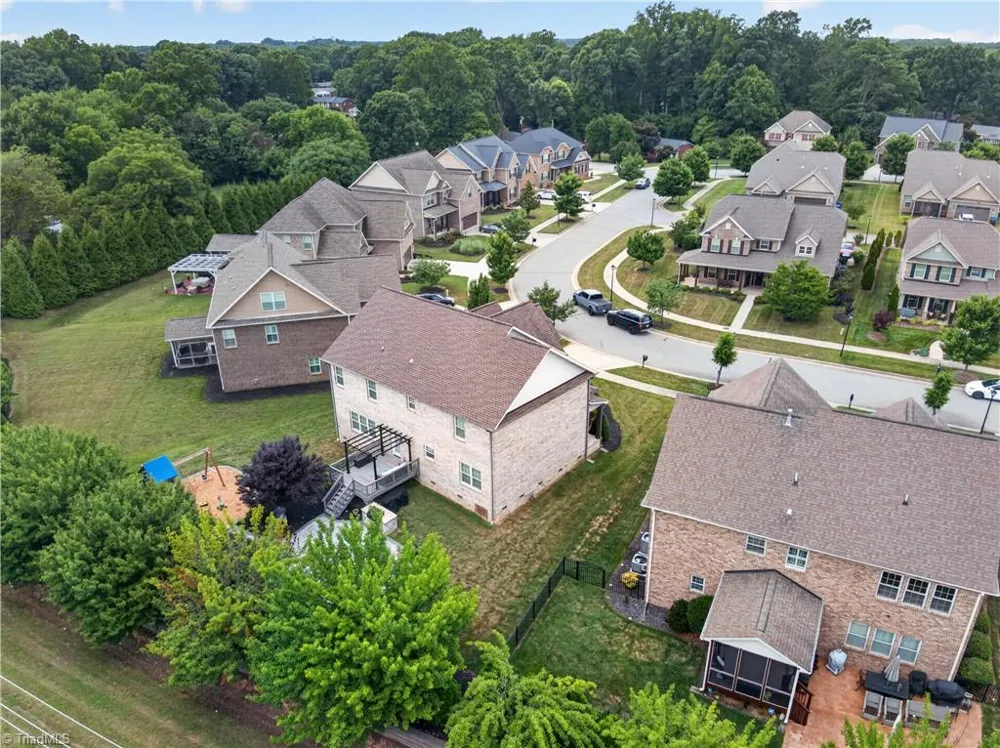 1110 Old Stone Lane Kernersville, NC 27284