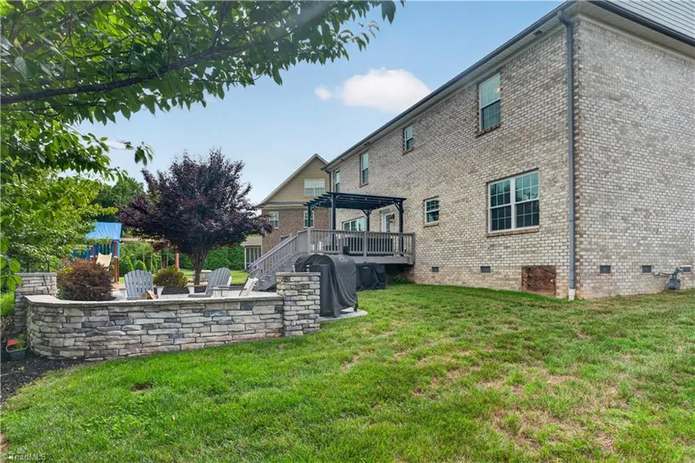 1110 Old Stone Lane Kernersville, NC 27284