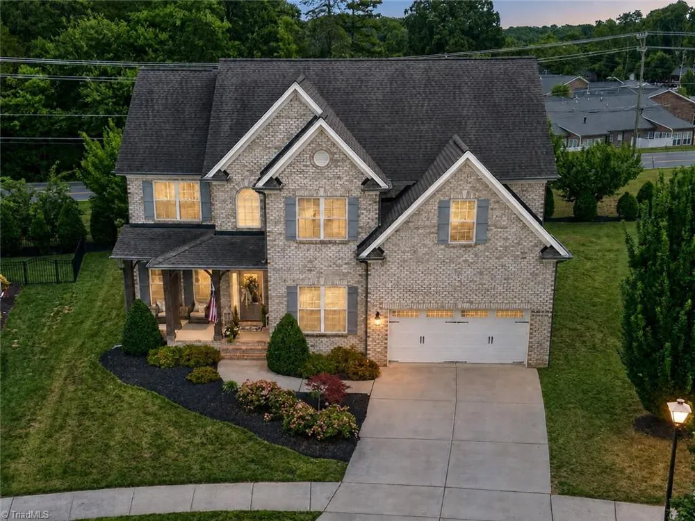 1110 Old Stone Lane Kernersville, NC 27284