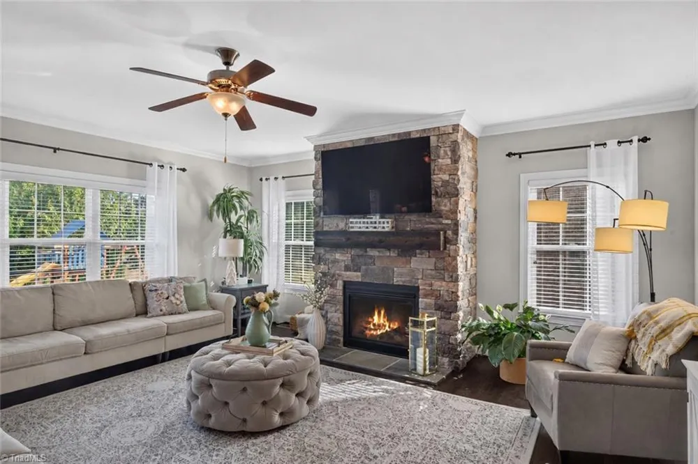 1110 Old Stone Lane Kernersville, NC 27284
