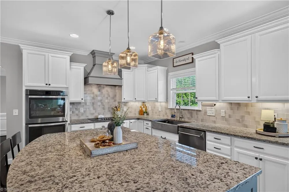 1110 Old Stone Lane Kernersville, NC 27284