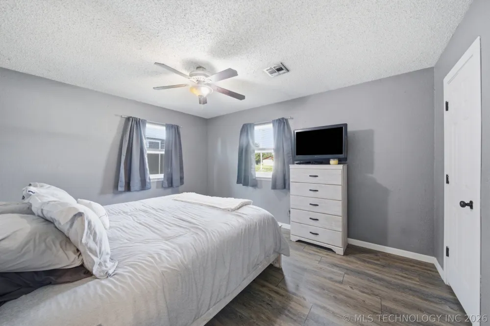 111 S 6th Street Morris, OK 74445