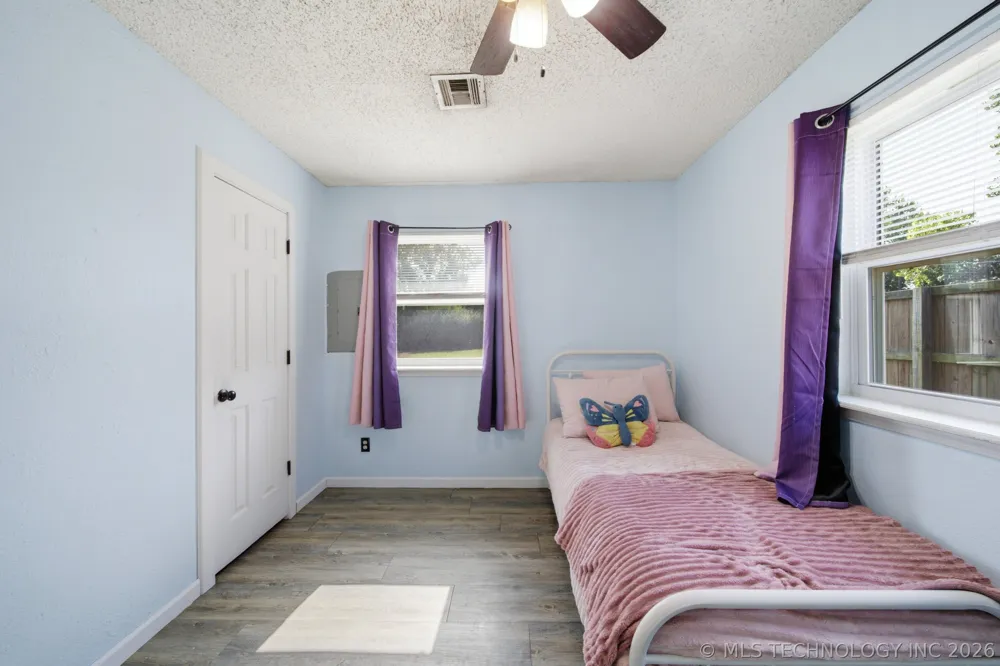 111 S 6th Street Morris, OK 74445