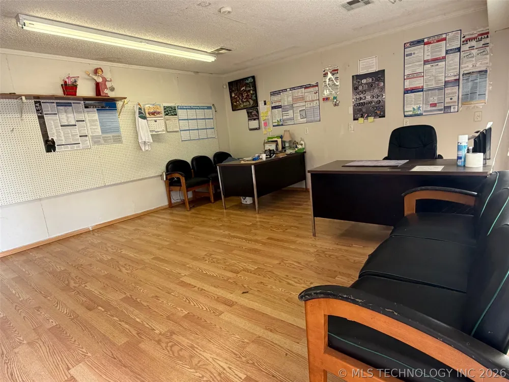 161 Mississippi Avenue Atoka, OK 74525
