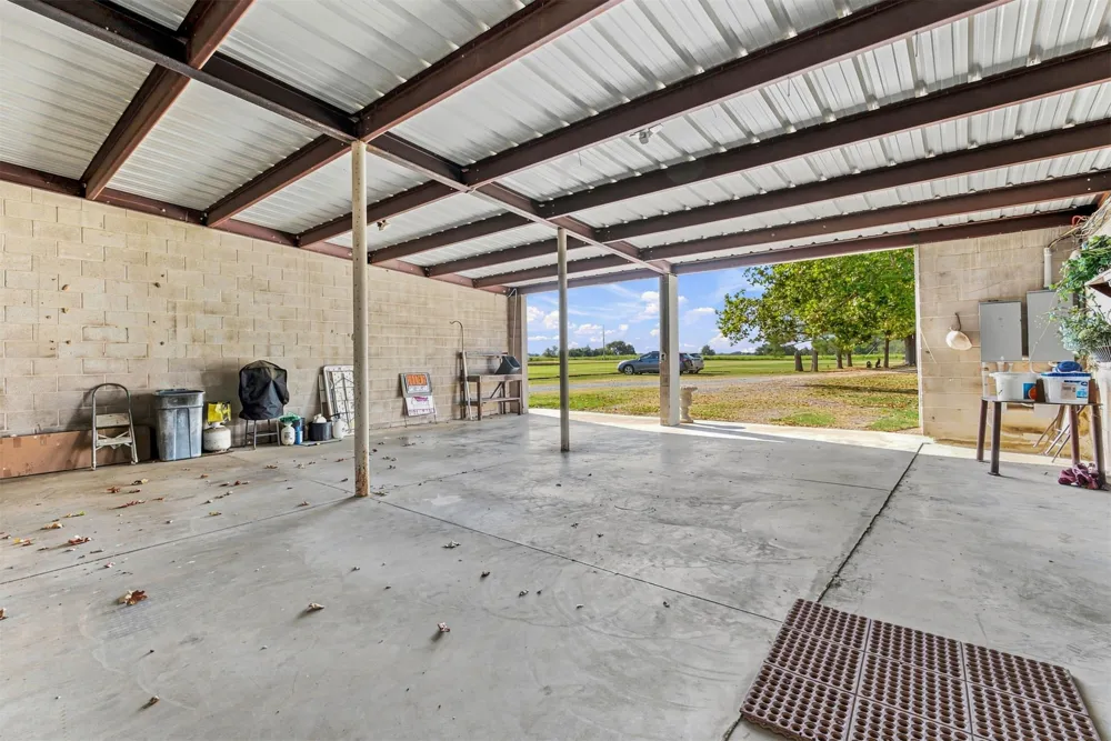 14157 E 580 ROAD Inola, OK 74036