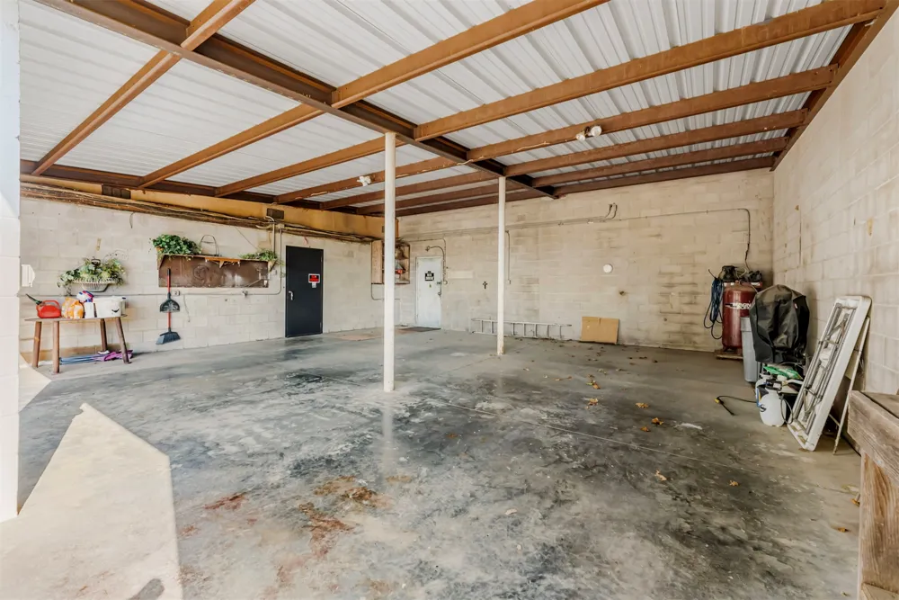 14157 E 580 ROAD Inola, OK 74036