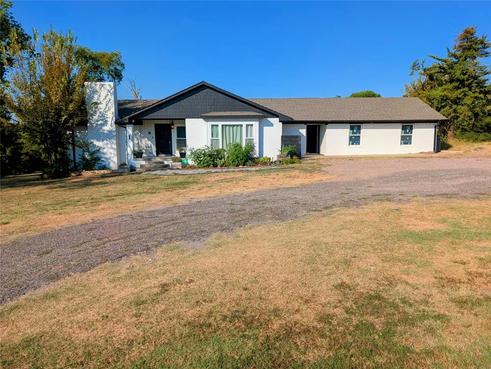 910 Oak Hollow Road Madill, OK 73446