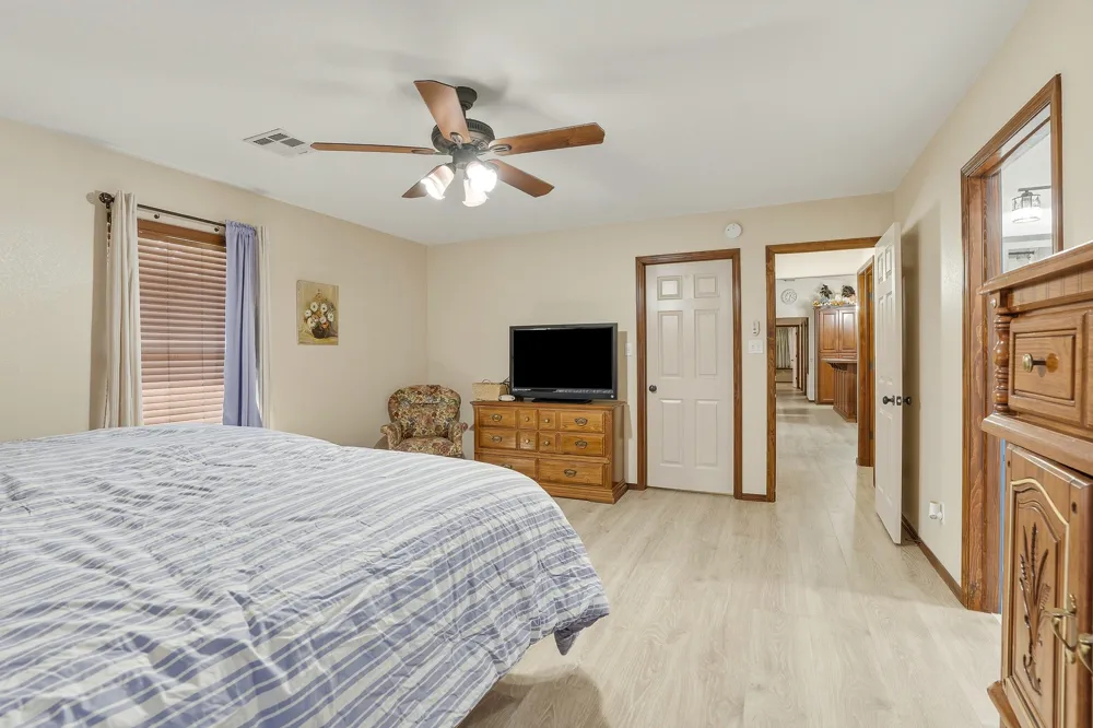 9300 County Road 3500 Ada, OK 74820